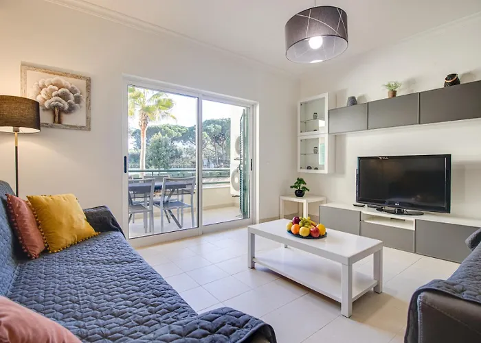 Lovely 2Bd Apart 500M Beach Ac Wi-Fi Pool Balcony